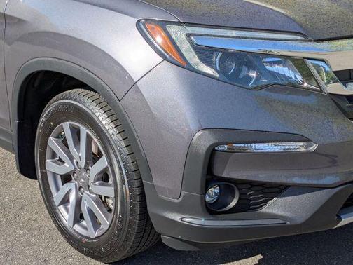 Modern Steel Metallic 2021 Honda Pilot 2WD EX-L