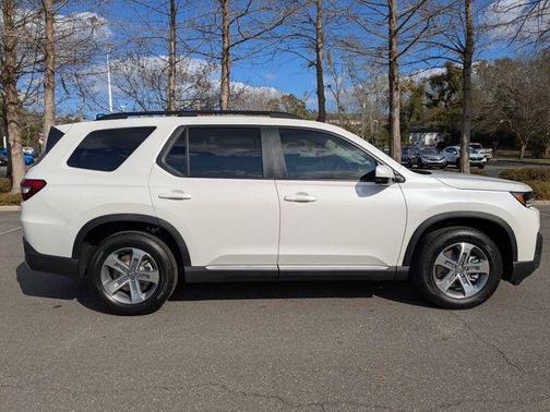 Platinum White Pearl 2026 Honda Pilot EX-L