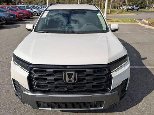 Platinum White Pearl 2026 Honda Pilot EX-L