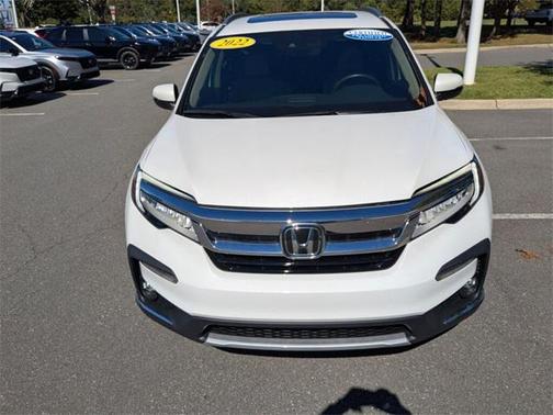 2022 Honda Pilot Touring 8-Passenger