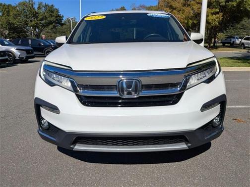 2022 Honda Pilot Touring 8-Passenger