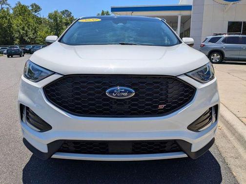 White Metallic 2020 Ford Edge ST