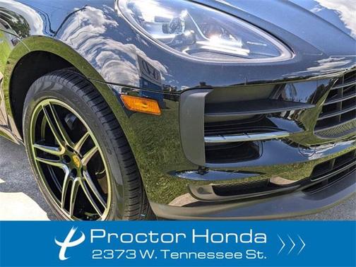 2021 Porsche Macan Base