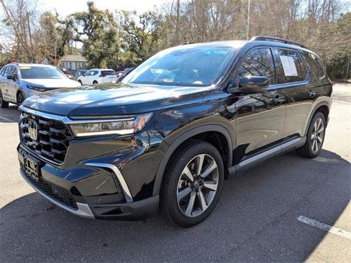 2023 Honda Pilot AWD Elite