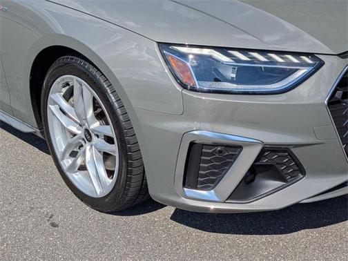 2024 Audi A4 45 S line Premium Plus