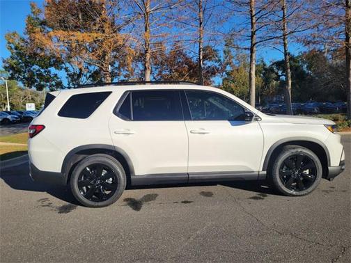 2025 Honda Pilot Black Edition