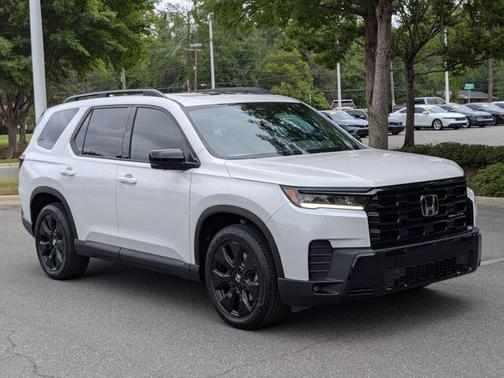 Platinum White Pearl 2026 Honda Pilot Black Edition