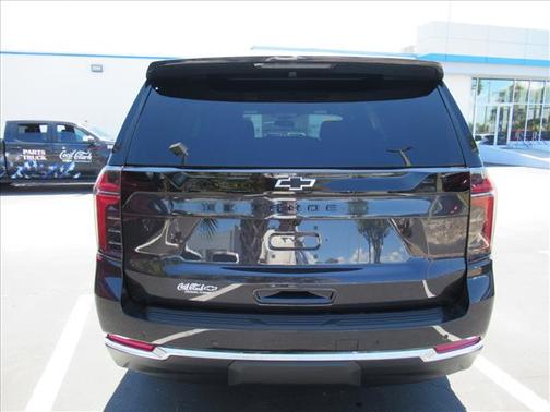 Dark Ash Metallic 2026 Chevrolet Tahoe LS