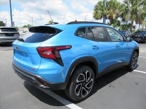 Marina Blue Metallic 2026 Chevrolet Trax FWD 2RS