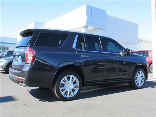 Dark Ash Metallic 2024 Chevrolet Tahoe High Country