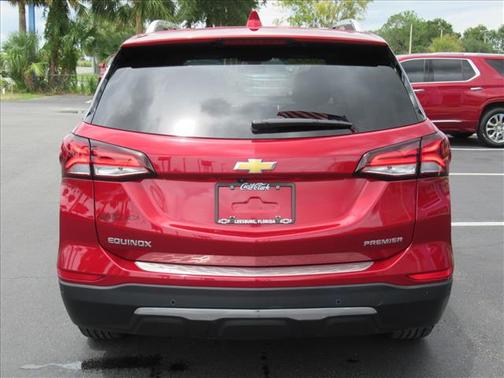 Radiant Red Tintcoat 2024 Chevrolet Equinox Premier w/1LZ