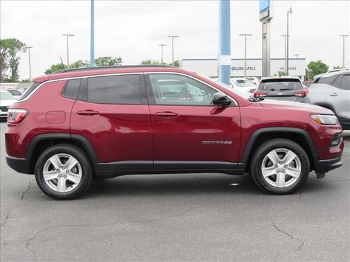 Velvet Red Pearlcoat 2022 Jeep Compass Latitude