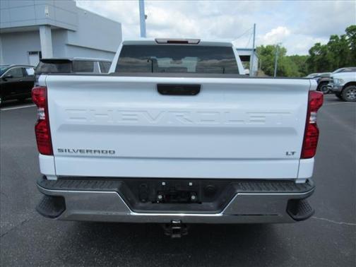 Summit White 2024 Chevrolet Silverado 1500 LT