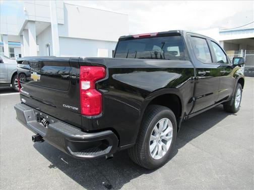 Black 2025 Chevrolet Silverado 1500 Custom