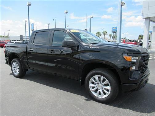 Black 2025 Chevrolet Silverado 1500 Custom