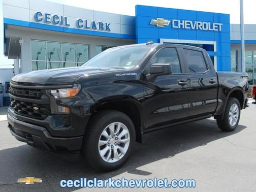 Black 2025 Chevrolet Silverado 1500 Custom