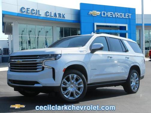 Iridescent Pearl Tricoat 2024 Chevrolet Tahoe High Country