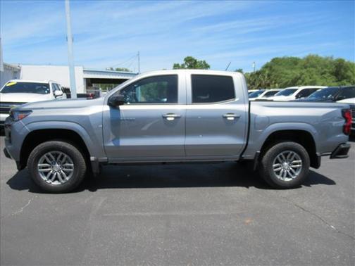 Sterling Gray Metallic 2026 Chevrolet Colorado LT