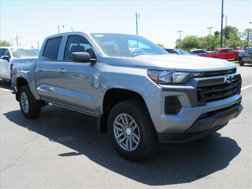 Sterling Gray Metallic 2026 Chevrolet Colorado LT