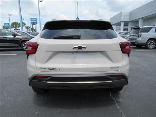 White Sands 2026 Chevrolet Trax FWD ACTIV