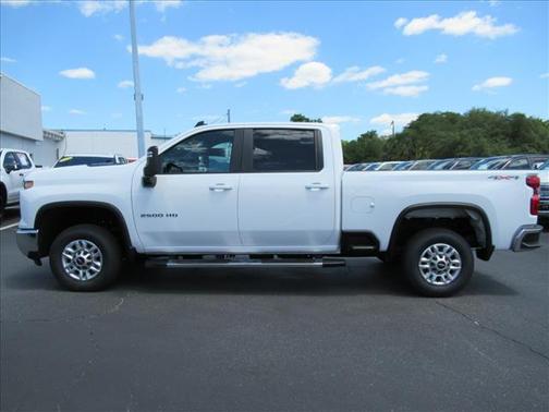 Summit White 2025 Chevrolet Silverado 2500 LT