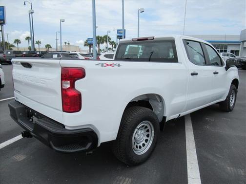 Summit White 2026 Chevrolet Silverado 1500 WT