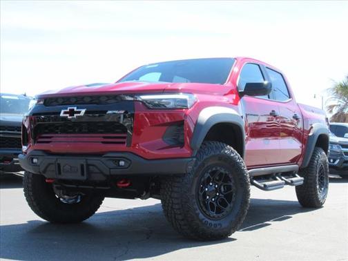 Radiant Red Tintcoat 2025 Chevrolet Colorado ZR2