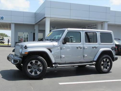 Billet Silver Metallic Clearcoat 2018 Jeep Wrangler Unlimited Sahara