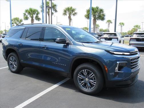 Lakeshore Blue Metallic 2026 Chevrolet Traverse LT