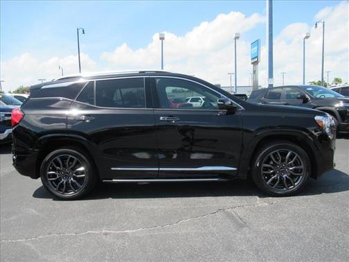Ebony Twilight Metallic 2024 GMC Terrain Denali