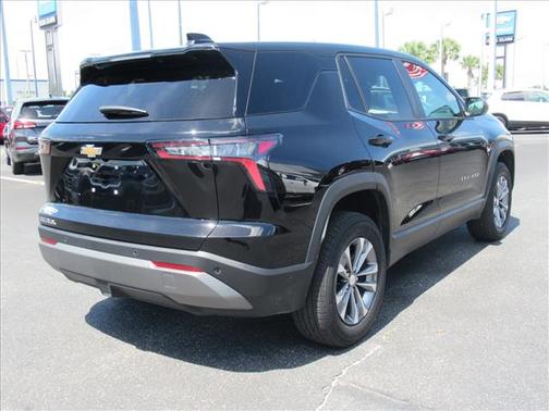 Mosaic Black Metallic 2026 Chevrolet Equinox 1LT