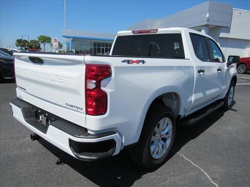 Summit White 2026 Chevrolet Silverado 1500 Custom
