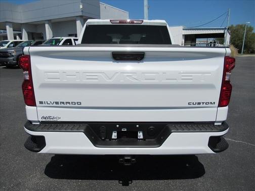 Summit White 2026 Chevrolet Silverado 1500 Custom