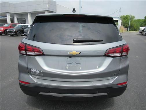 Sterling Gray Metallic 2024 Chevrolet Equinox 1LT