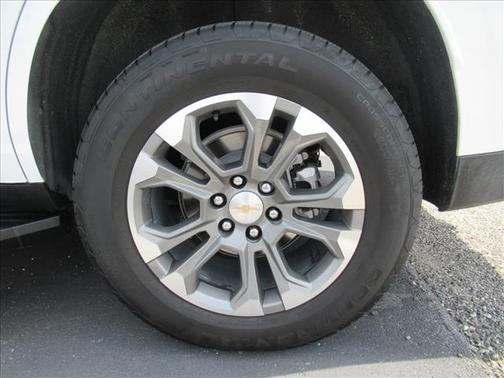 Summit White 2025 Chevrolet Tahoe LS