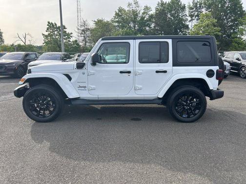 2022 Jeep Wrangler Unlimited 4xe Sahara