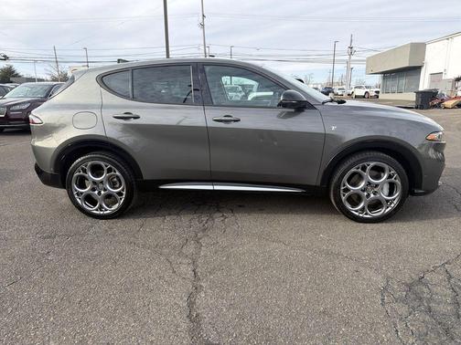 2024 Alfa Romeo Tonale Ti EAWD