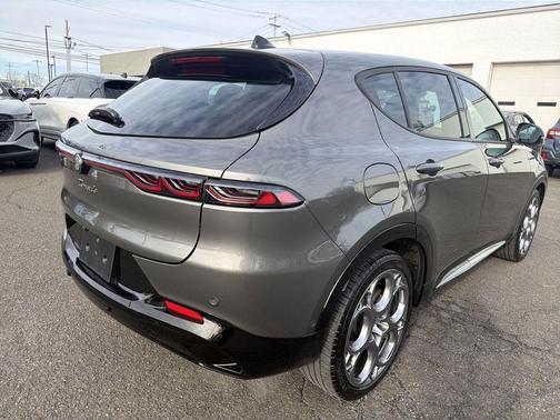 2024 Alfa Romeo Tonale Ti EAWD