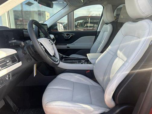 2025 Lincoln Aviator Premiere