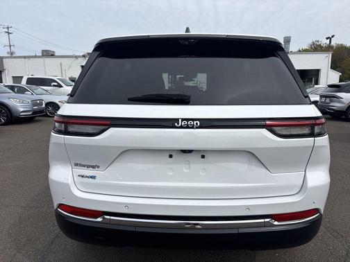 2024 Jeep Grand Cherokee 4xe Base