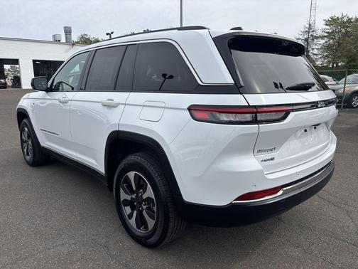 2024 Jeep Grand Cherokee 4xe Base