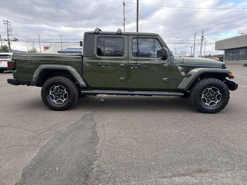2022 Jeep Gladiator Sport S