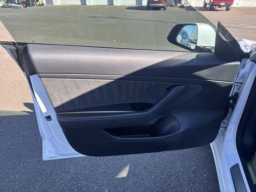 2020 Tesla Model 3 Standard Range