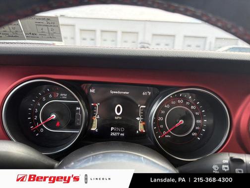 Granite Crystal Metallic Clearcoat 2019 Jeep Wrangler Unlimited Rubicon