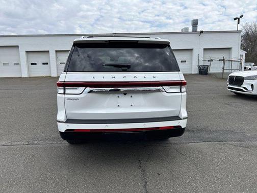 2024 Lincoln Navigator Black Label