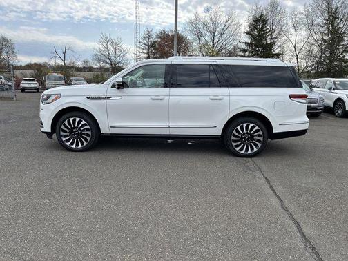 2024 Lincoln Navigator Black Label