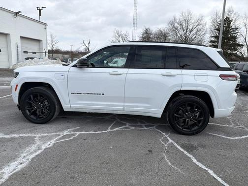 2024 Jeep Grand Cherokee 4xe Anniversary Edition