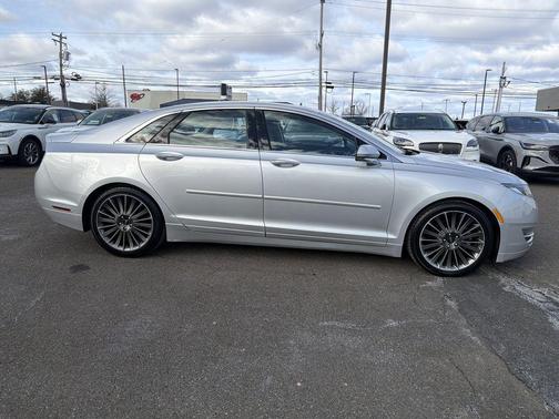 2015 Lincoln MKZ Base