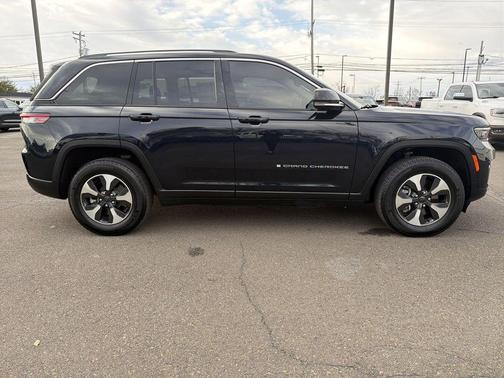 2023 Jeep Grand Cherokee 4xe Base