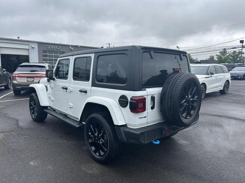 2022 Jeep Wrangler Unlimited 4xe Sahara